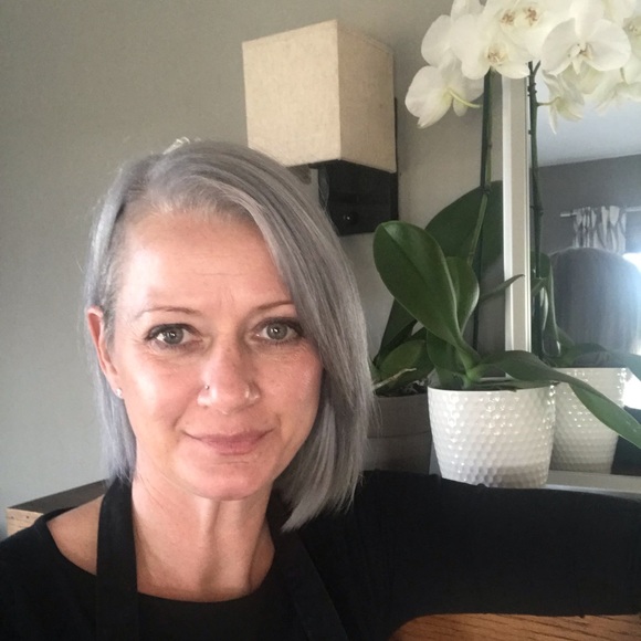 Meet your Posher, Meredith - Picture 3 of 7